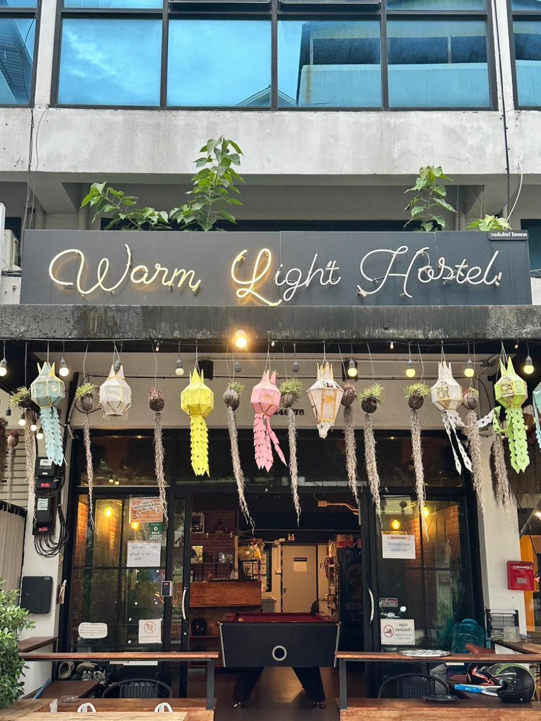 New Warm Light Hostel شيانغ ماي المظهر الخارجي الصورة