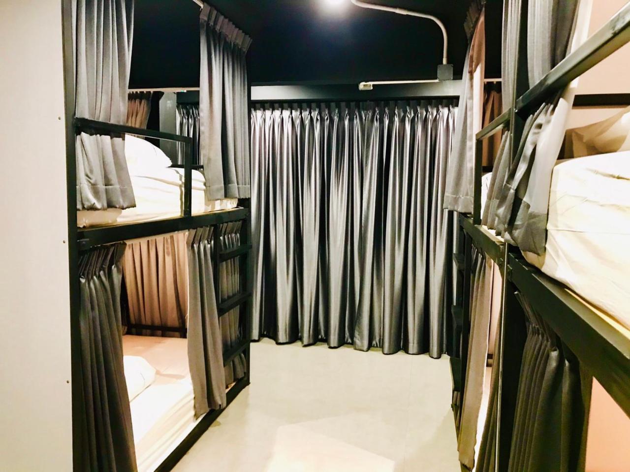 New Warm Light Hostel شيانغ ماي المظهر الخارجي الصورة